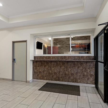 Red Lion Inn & Suites Caseyville Dış mekan fotoğraf