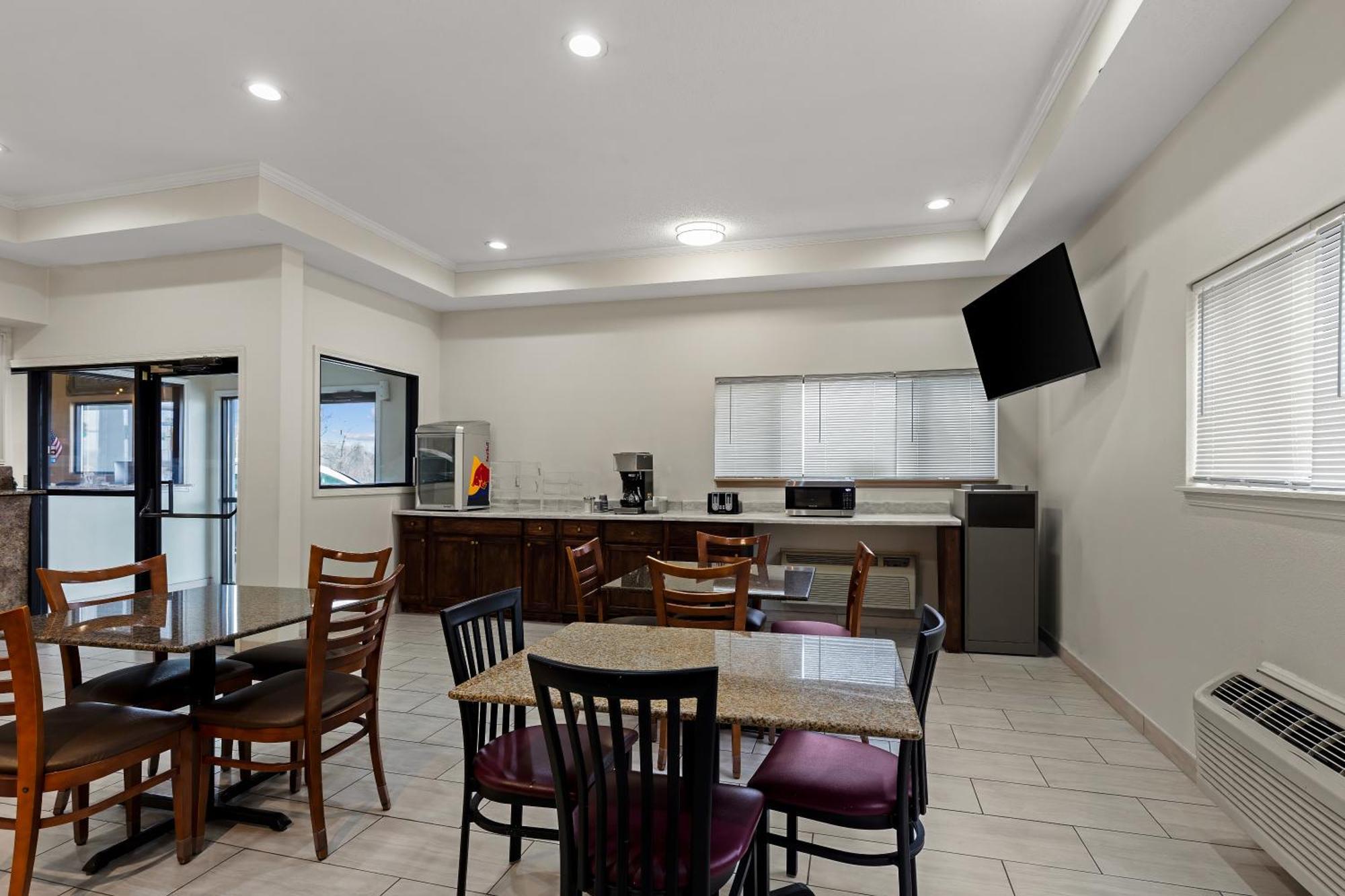 Red Lion Inn & Suites Caseyville Dış mekan fotoğraf
