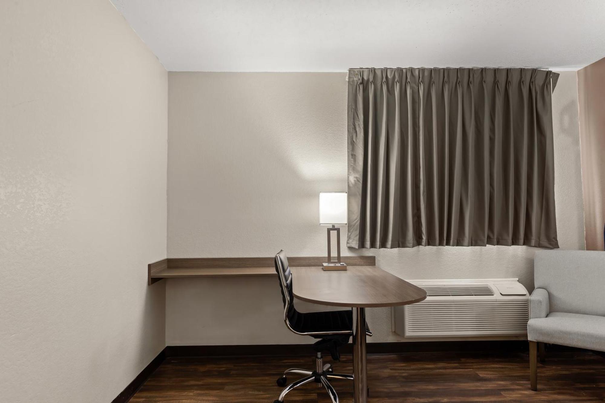 Red Lion Inn & Suites Caseyville Dış mekan fotoğraf