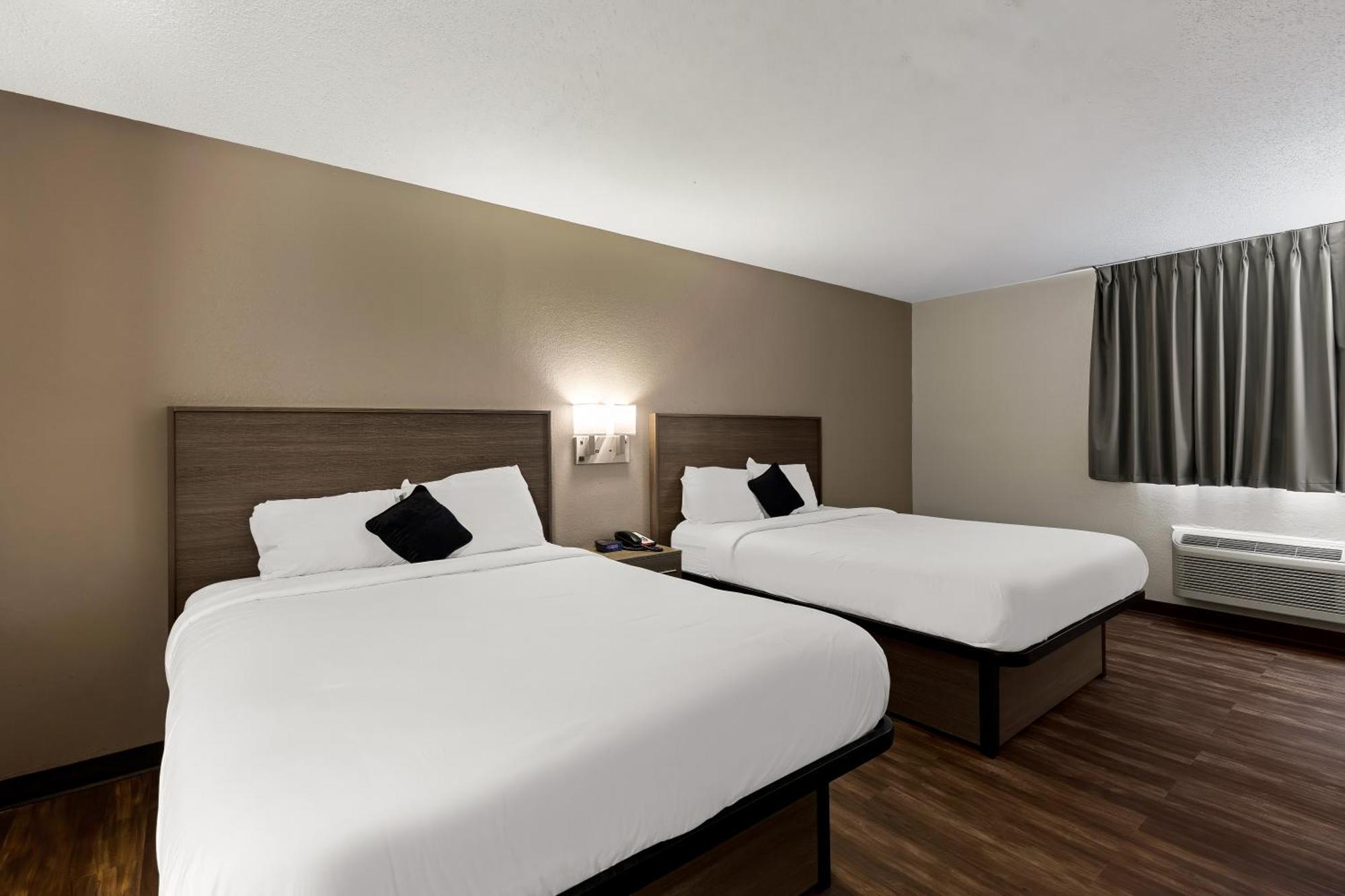 Red Lion Inn & Suites Caseyville Dış mekan fotoğraf