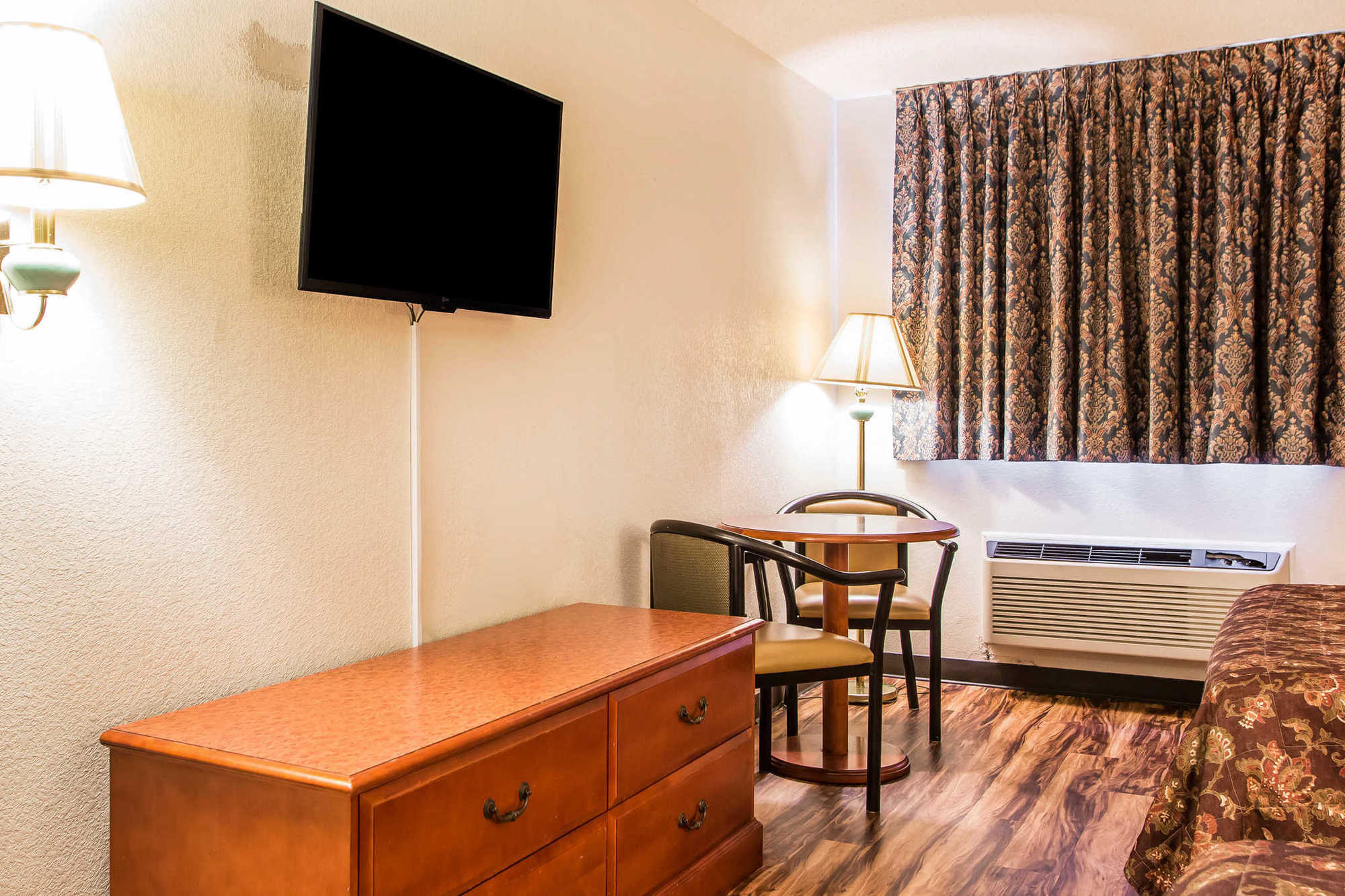 Red Lion Inn & Suites Caseyville Oda fotoğraf