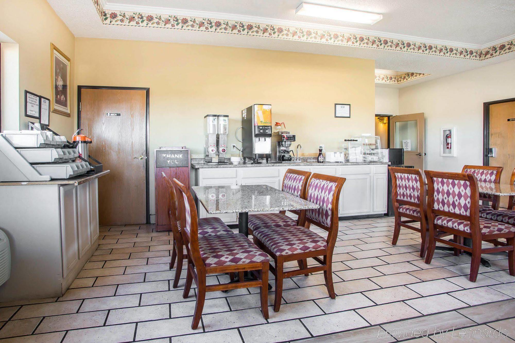 Red Lion Inn & Suites Caseyville Dış mekan fotoğraf
