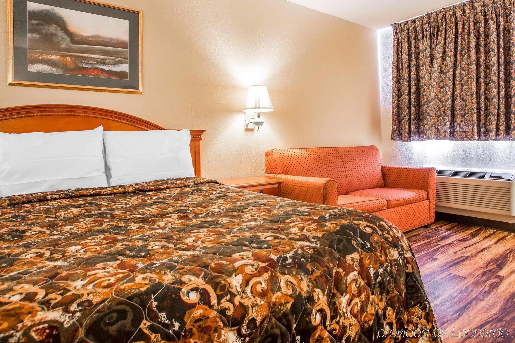 Red Lion Inn & Suites Caseyville Dış mekan fotoğraf