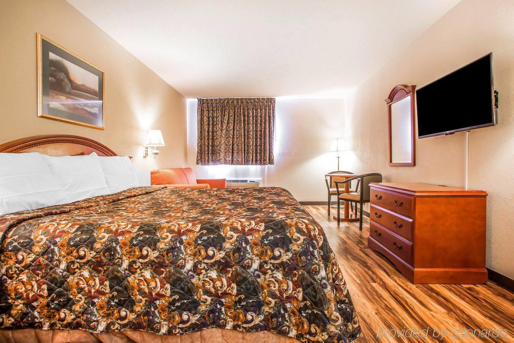 Red Lion Inn & Suites Caseyville Dış mekan fotoğraf