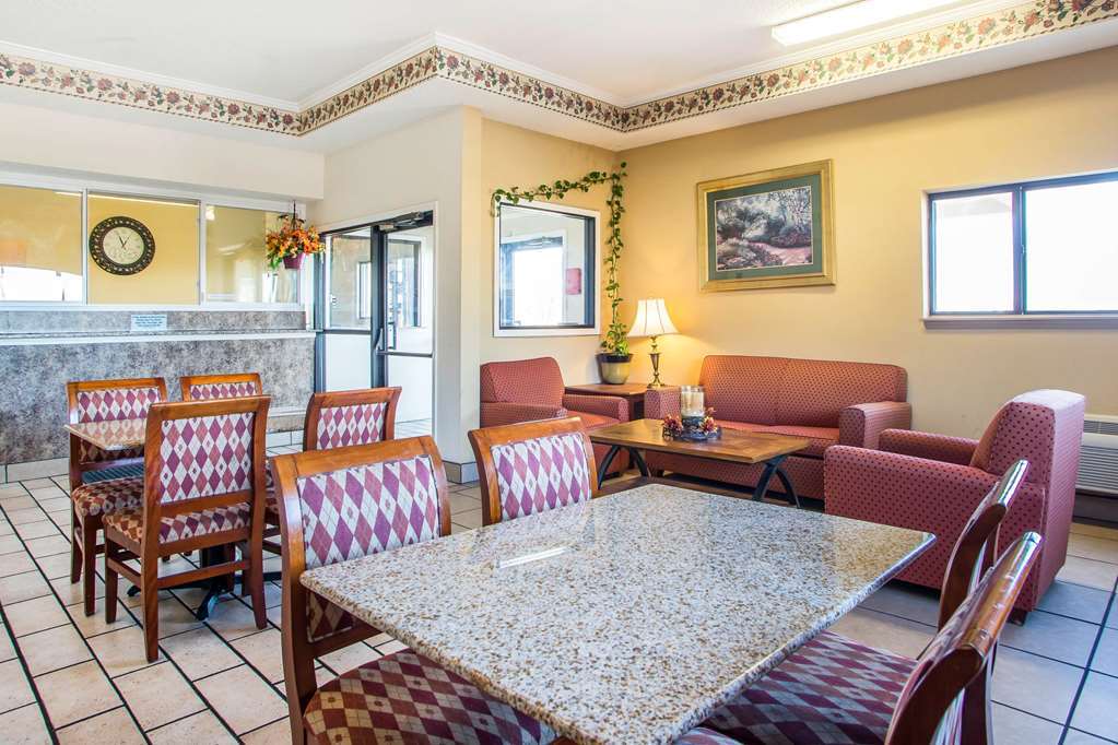 Red Lion Inn & Suites Caseyville İç mekan fotoğraf